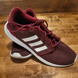 Womens Adidas size 7